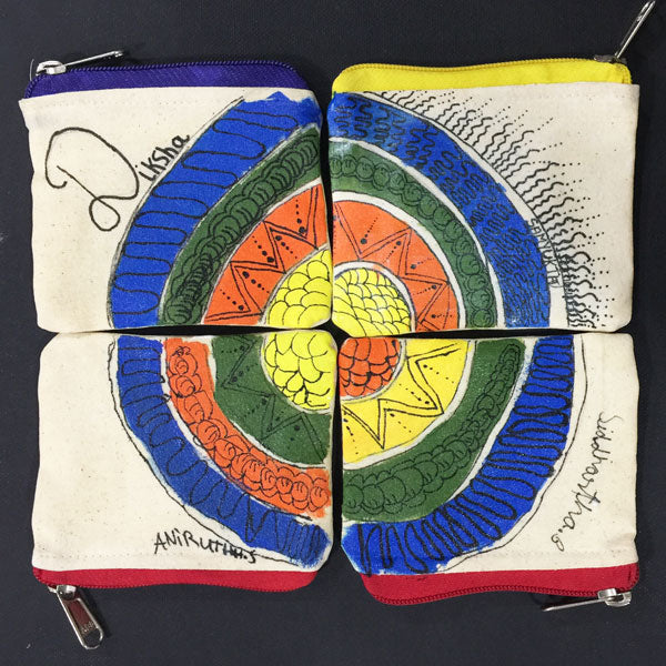 Kids play on Canvas Pouch