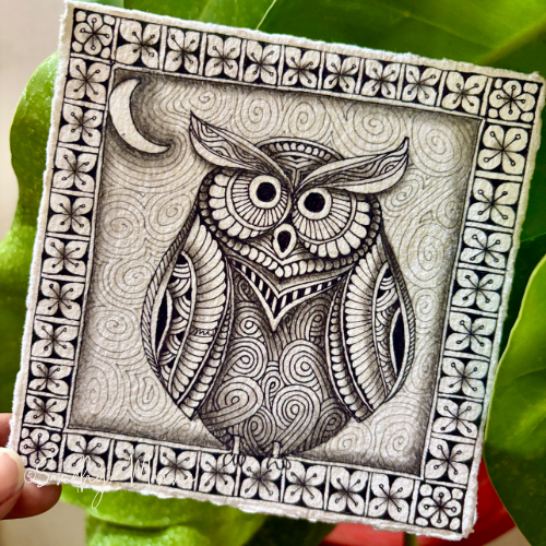 Wisdom in Lines – A Festive Zentangle Owl