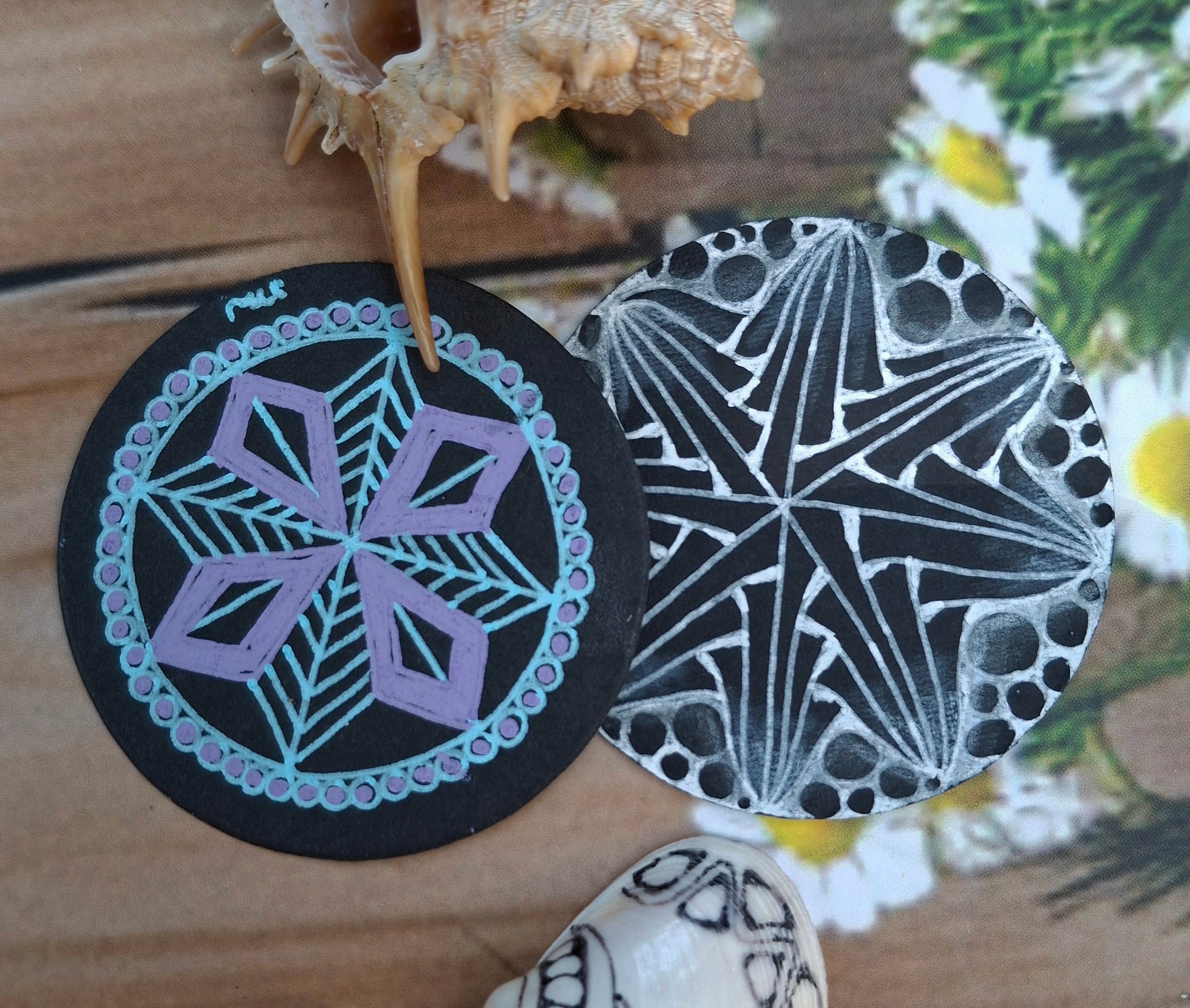 Black Round Tiles * Small