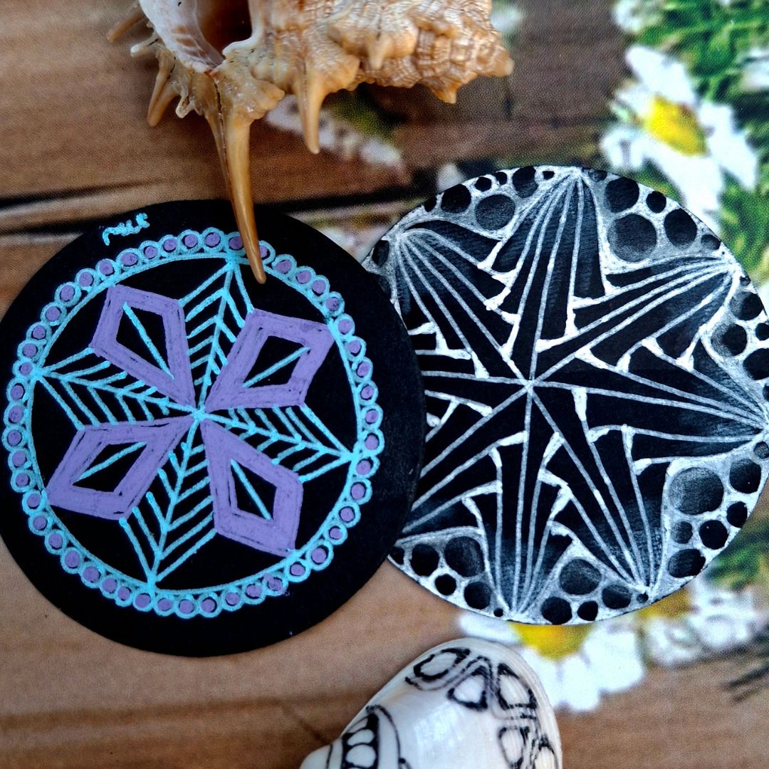 Black Round Tiles * Small